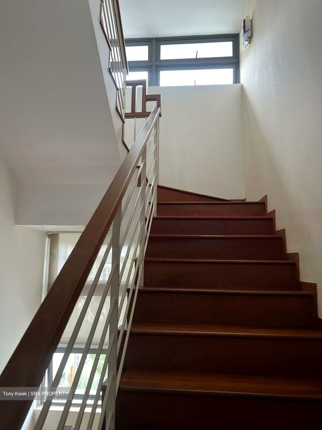 The Silver Spurz (D19), Semi-Detached #471229271